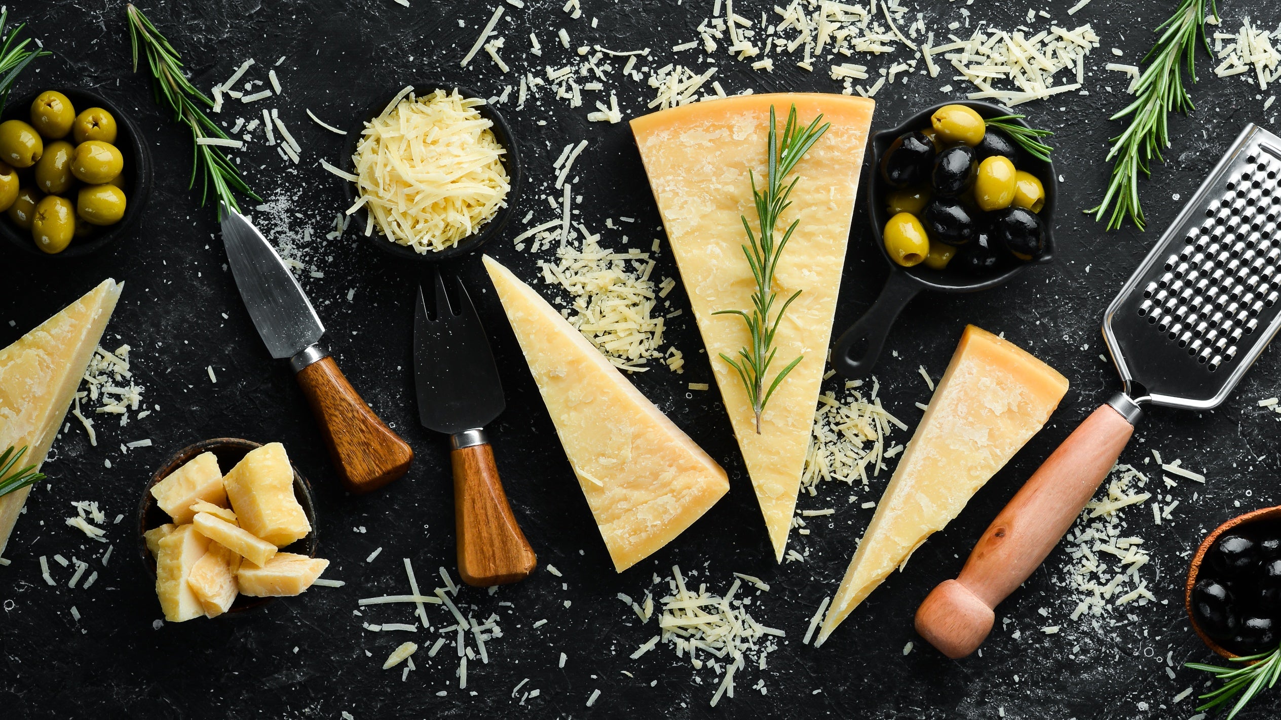 Wine Pairings for Manchego and Parmesan