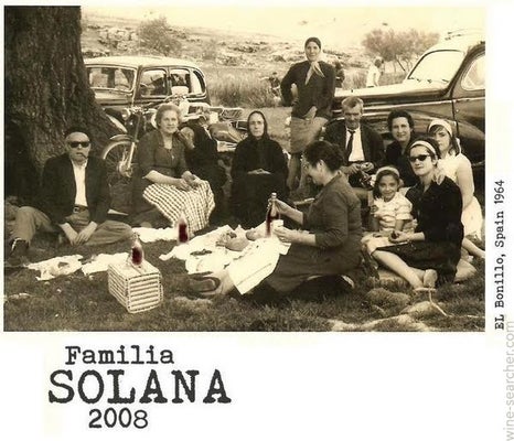 Label 1 of Bodegas Solana Familia Solana