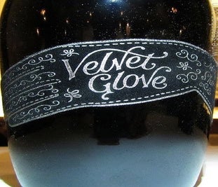 Label 1 of Mollydooker Velvet Glove Shiraz