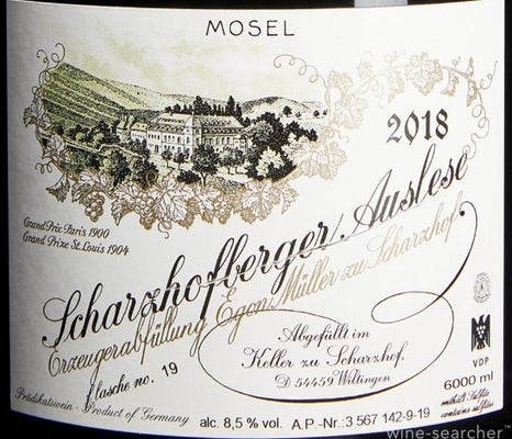 Label 1 of Egon Muller Scharzhofberger Riesling Auslese Goldkapsel