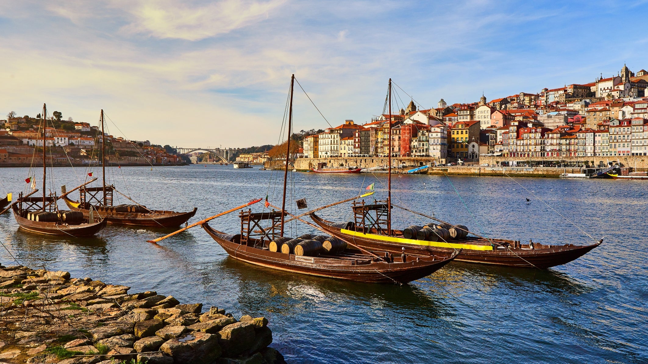 Oporto [Port] - Wine Region | Wine-Searcher